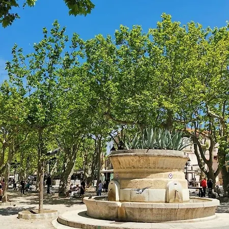 Un Nid A Tropez Apartmán Saint Tropez