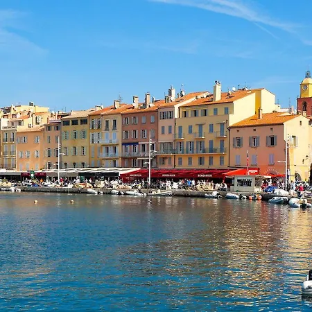 Un Nid A Tropez