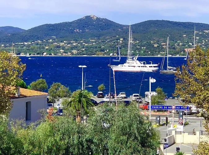 Un Nid à Tropez *