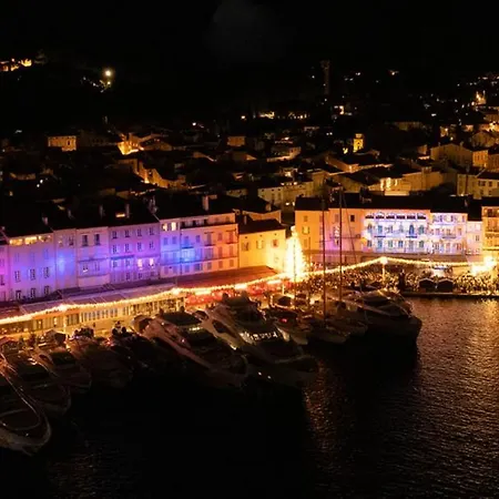 Un Nid A Tropez דירה סן טרופז