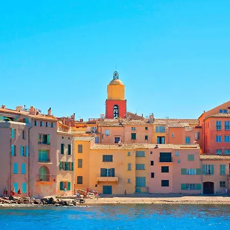 아파트 Un Nid A Tropez *